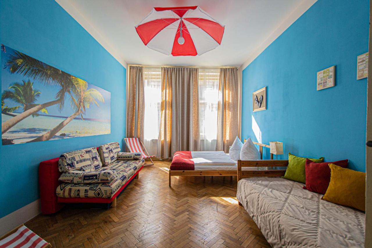 For Celebrations Spacious 3Bdr Apartment With Balcony Prag Exteriör bild